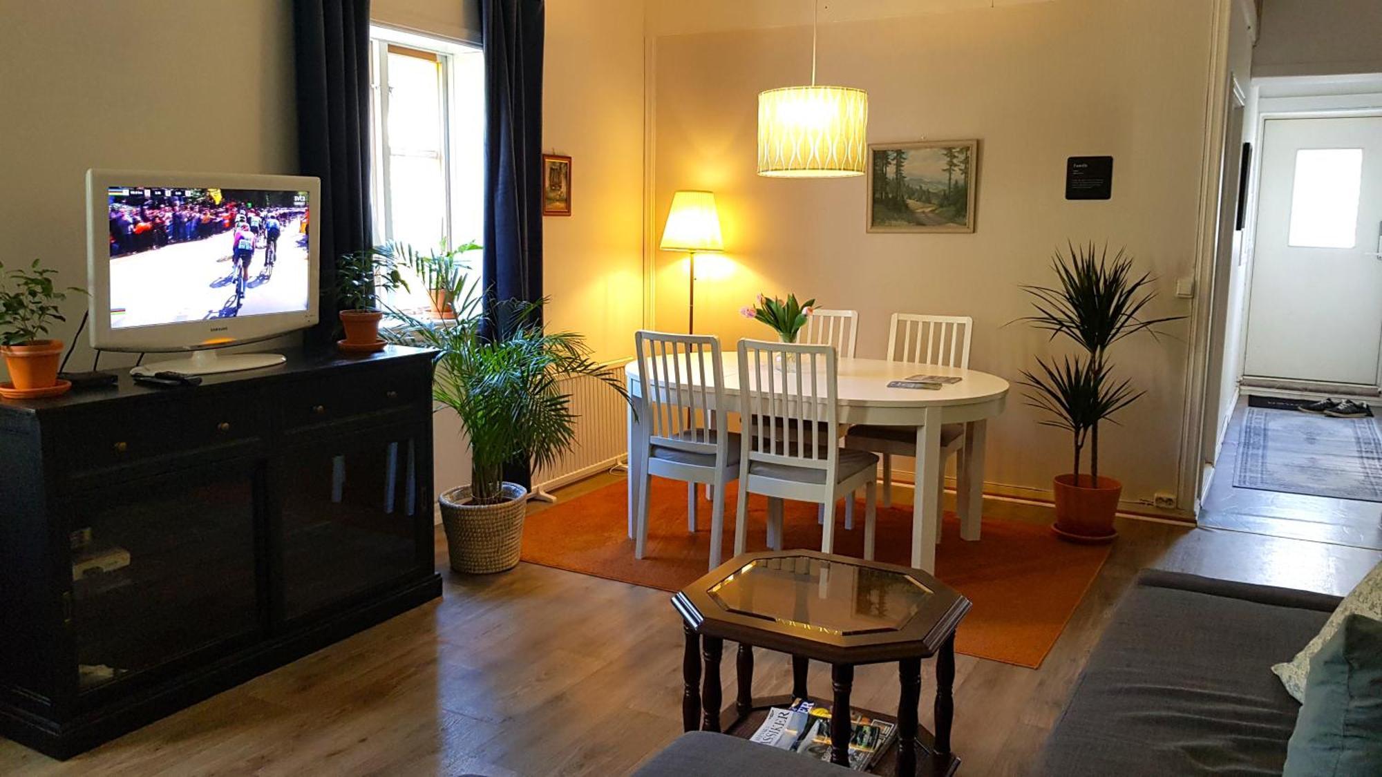Parkvillan Sunshine Living Condo Koppom エクステリア 写真